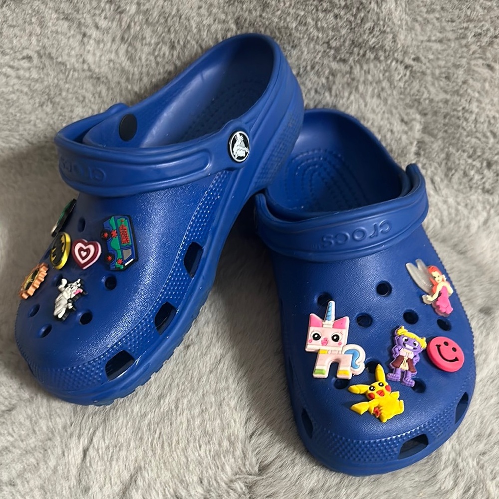 CROCS Blue Slippers with Ventilation Holes and Charms/widgets
